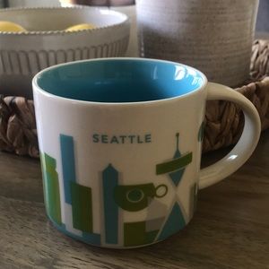 Starbucks mug • Seattle ✨